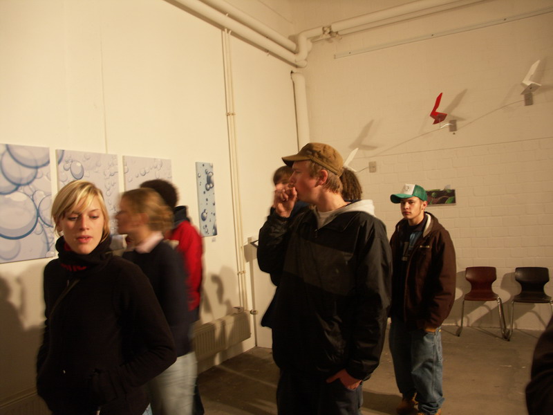 041212_offthewall04_10